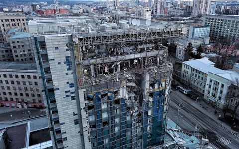 Zwei Jahre Ukraine-Krieg: auslandsjournal spezial im ZDF / heute journal mit Anchor live aus Kiew - Foto: presseportal.de