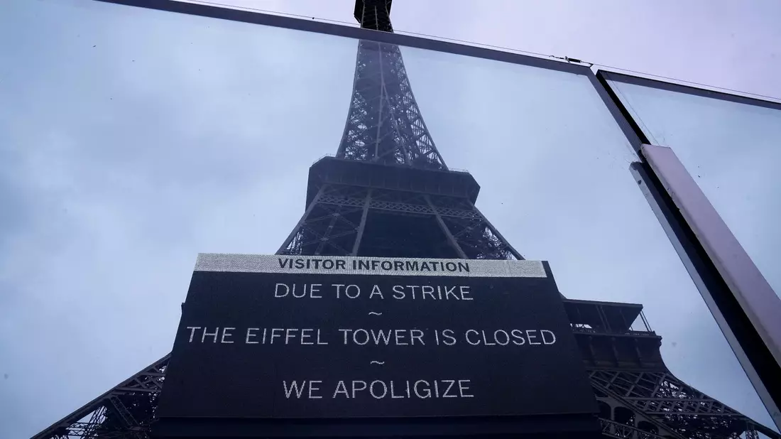 Der Eiffelturm ist eine der beliebtesten Sehenswürdigkeiten Frankreichs. - Bild: Michel Euler/AP/dpa