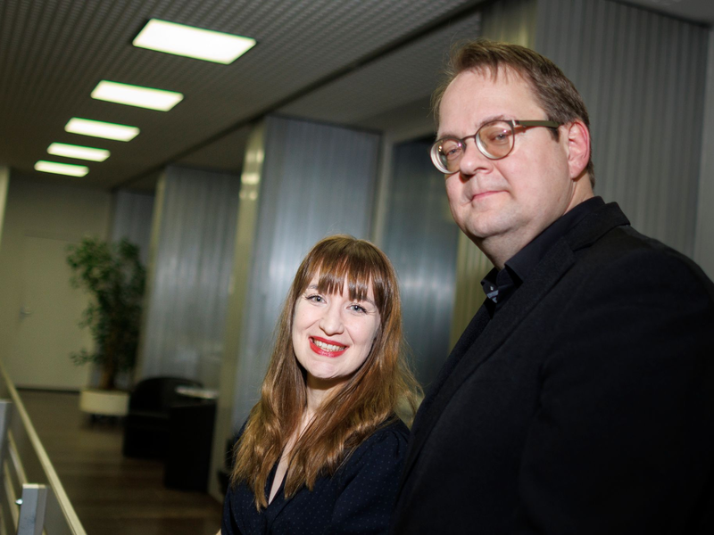 Sie sind das neue Führungs-Duo für die Linke im Bundestag: Heidi Reichinnek und Sören Pellmann. - Foto: Carsten Koall/dpa