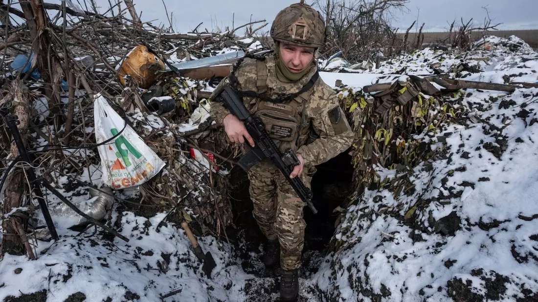 An den verschiedenen Frontabschnitten der Ukraine sind auch heute weiter schwere Kämpfe zu erwarten. - Bild: Iryna Rybakova/AP/dpa