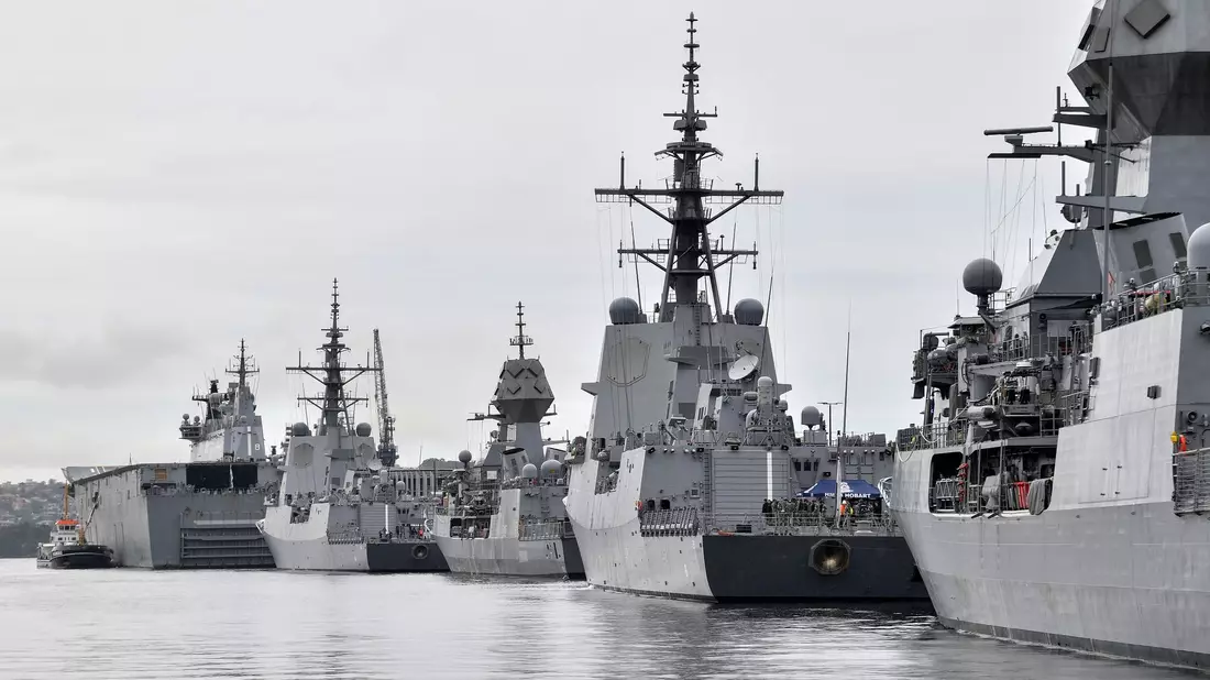 Die Zahl der australischen Kriegsschiffe wird sich in den kommenden Jahrzehnten auf 26 mehr als verdoppeln, was als die größte Aufstockung der Marinekapazitäten aller Zeiten bezeichnet wird. - Bild: Bianca De Marchi/AAP/dpa