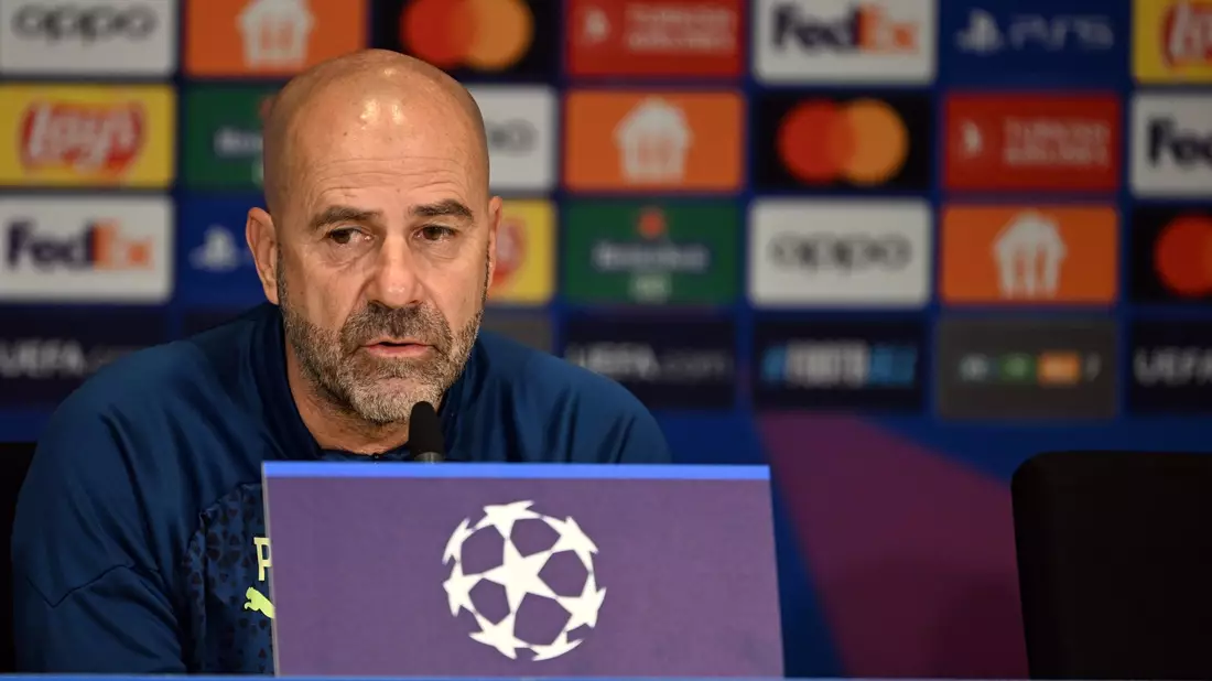 Ist von der Qualität seines Kaders absolut überzeugt: Peter Bosz. - Bild: Federico Gambarini/dpa