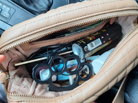 Bundespolizeidirektion München: Mit Haftbefehl, Diebesgut, Schlagring und Pfefferspray über die Grenze/ Bundespolizei stoppt rumänischen Hehler und bewaffnete Polin - Foto: presseportal.de