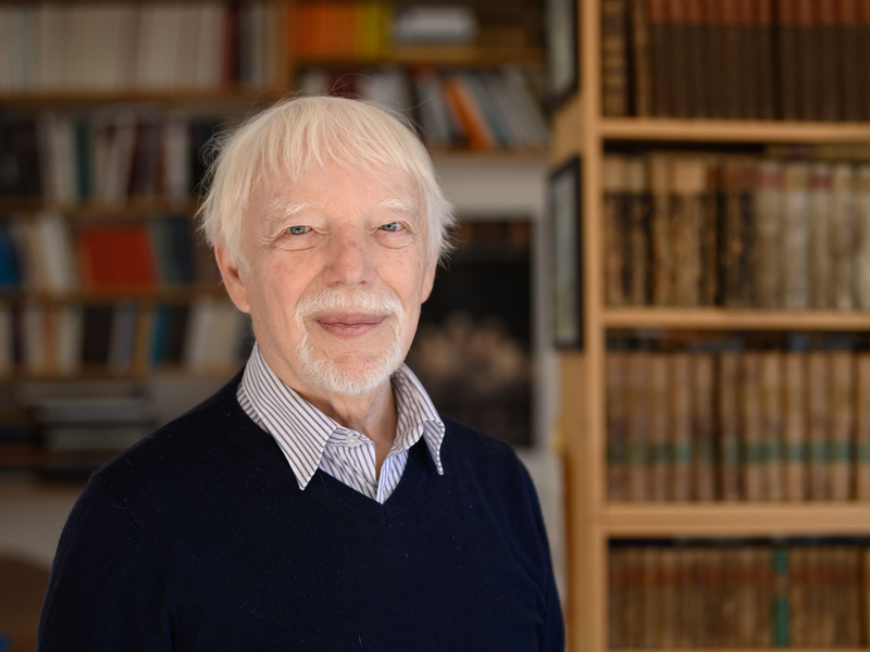 Ein Universalgelehrter der alten Schule: Jan Assmann ist gestorben. - Foto: Silas Stein/dpa