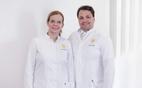 Akne als Erwachsener: Dermatologen verraten, was man wirklich gegen Hautunreinheit tun kann - Foto: presseportal.de Akne als Erwachsener: Dermatologen verraten, was man wirklich gegen Hautunreinheit tun kann - Foto: presseportal.de