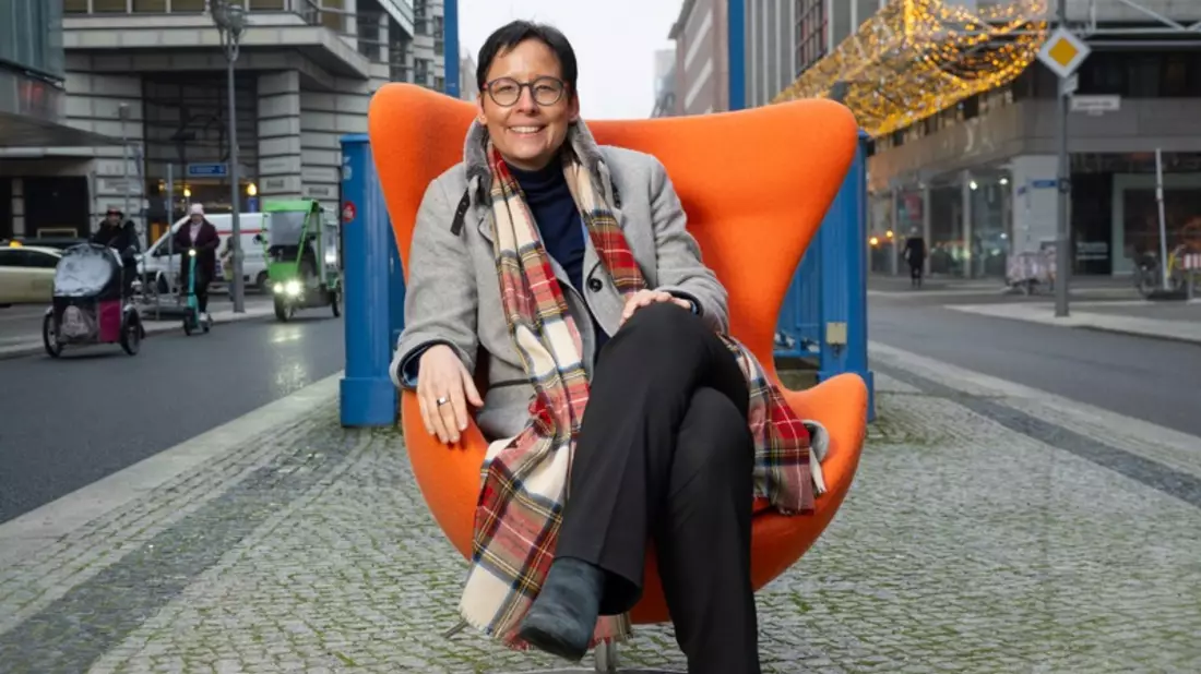 Neue Ausgabe der ACV PROFIL: DLR Vorständin für Verkehr Prof. Jipp hält 15 Millionen E-Autos in Deutschland bis 2030 für unrealistisch - Bild: presseportal.de