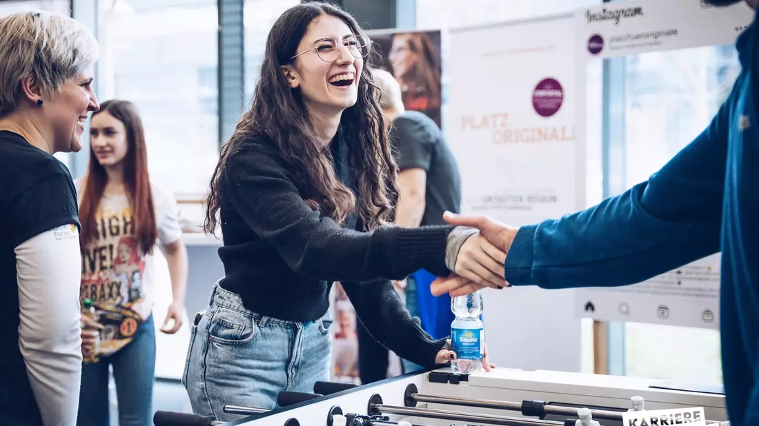 Karriere Kick in Heilbronn: GrowX Group GmbH schlägt die Brücke zwischen Talenten und Top-Unternehmen - Bild: presseportal.de