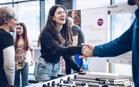 Karriere Kick in Heilbronn: GrowX Group GmbH schlägt die Brücke zwischen Talenten und Top-Unternehmen - Foto: presseportal.de