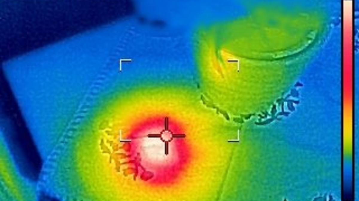 FW Ratingen: Brand eines Smartphone-Akku Glücklicher Zufall verhindert Wohnungsbrand - Foto: presseportal.de