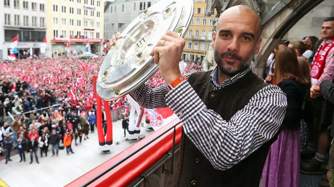 Bei Trainer Pep Guardiola war bereits Monate vor Vertragsende klar, dass es keine Verlängerung gibt. - Bild: Alexander Hassenstein/Bongarts;Getty/dpa