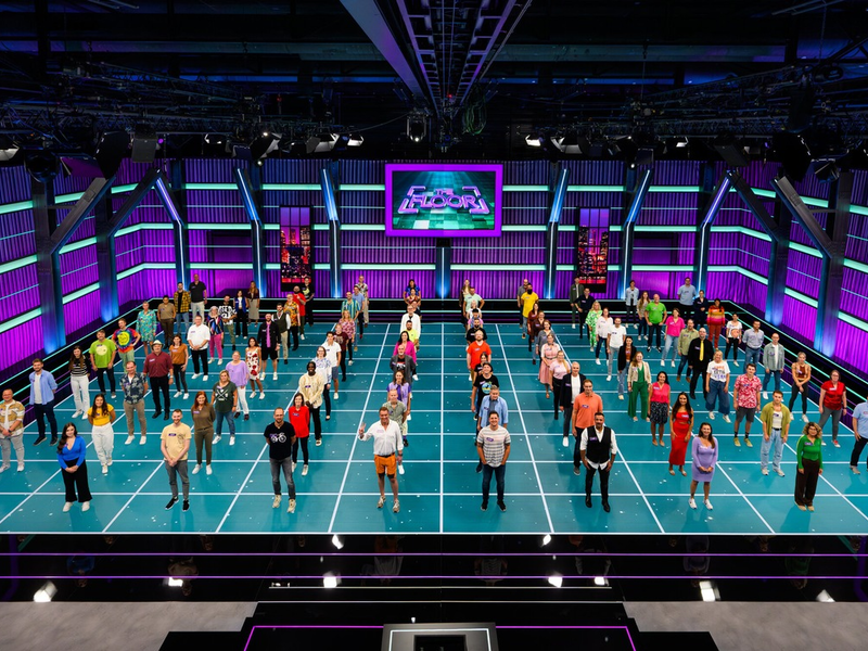 Koch oder Pfleger, Fahrlehrerin oder Rechtsanwalt: Wer quizzt in SAT.1 alle von The Floor? - Foto: Seven.One/Willi Weber, presseportal.de