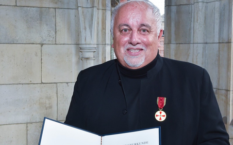 Münchner Unternehmer Robert Lübenoff erhält Bundesverdienstkreuz - Foto: presseportal.de
