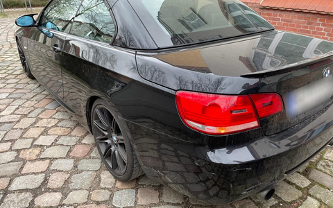 POL-HL: Lübeck - Buntekuh / Verkehrsunfallflucht - Polizei sucht nach Zeugen - Foto: presseportal.de