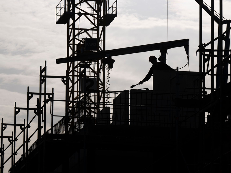 Als größtes Sorgenkind im Handwerk gilt nach Verbandsangaben derzeit der Wohnungsbau. - Foto: Monika Skolimowska/Deutsche Presse-Agentur GmbH/dpa