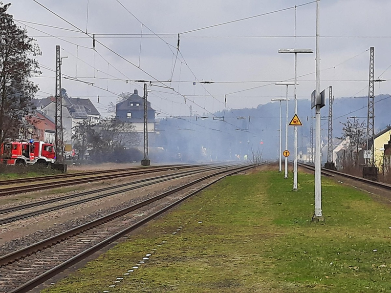 BPOLI-SB: Bundespolizeiinspektion Saarbrücken unterstützt bei Wohnhausbrand - Foto: presseportal.de