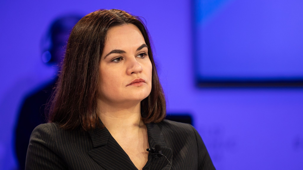 Die belarussische Oppositionsführerin Swetlana Tichanowskaja sieht die Wahl in Belarus als eine Scheinwahl. - Foto: Hannes P Albert/dpa