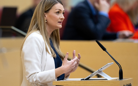 Bayern sei entschlossen, sich gegen den gefährlichen Konsum von Cannabis zu stemmen, sagt Gesundheitsministerin Judith Gerlach (CSU). - Foto: Sven Hoppe/dpa