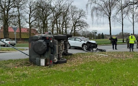 POL-DEL: Stadt Delmenhorst: Vier Personen bei Verkehrsunfall verletzt +++ Hoher Sachschaden - Foto: presseportal.de