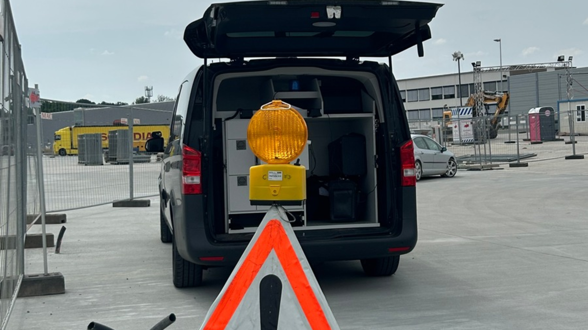 HZA-GI: Erfolgreiche Bilanz der Finanzkontrolle Schwarzarbeit des Zolls in Gießen/ Über 3.600 eingeleitete Strafverfahren und ein Gesamtschaden von mehr als 23 Millionen Euro festgestellt - Foto: presseportal.de