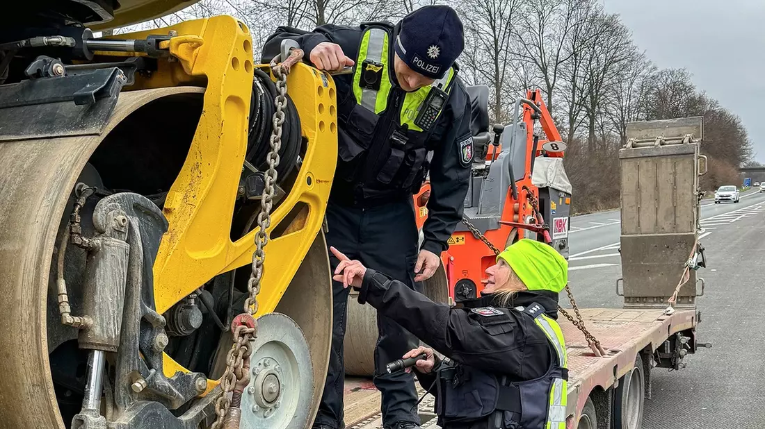 POL-UN: Fröndenberg - Schwerpunktkontrollen des Verkehrsdienstes der Kreispolizeibehörde Unna - Bild: presseportal.de