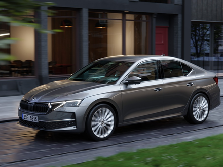 Aufgewerteter Škoda Octavia ab sofort als Limousine und Kombi bestellbar - Foto: presseportal.de