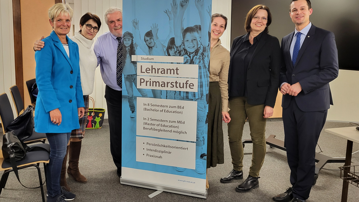 Gruppenbild - Foto: PH NÖ/Leprich über pressetext.de