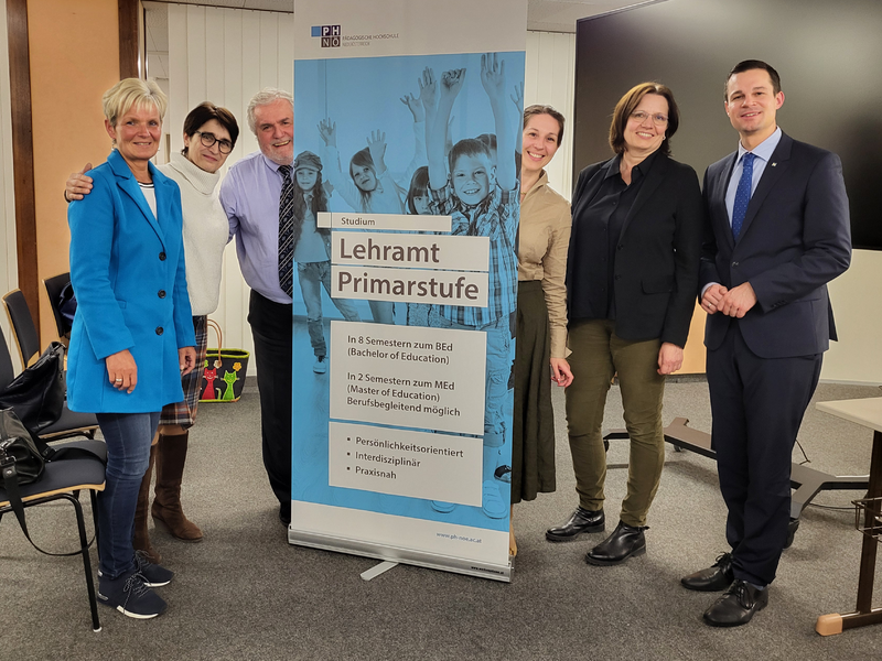 Gruppenbild - Foto: PH NÖ/Leprich über pressetext.de