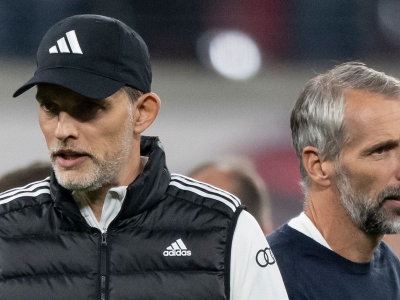 Bayern-Trainer Thomas Tuchel (l) und RB-Coach Marco Rose treffen am Samstag mit ihren Mannschaften aufeinander. - Foto: Hendrik Schmidt/dpa