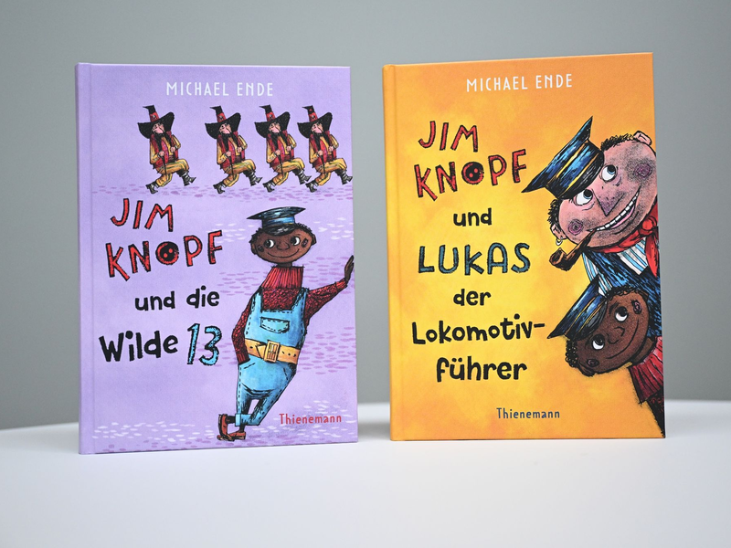 Neue Auflagen der Kinderbücher über Jim Knopf sollen künftig ohne rassistische Sprache auskommen. - Foto: Bernd Weißbrod/dpa