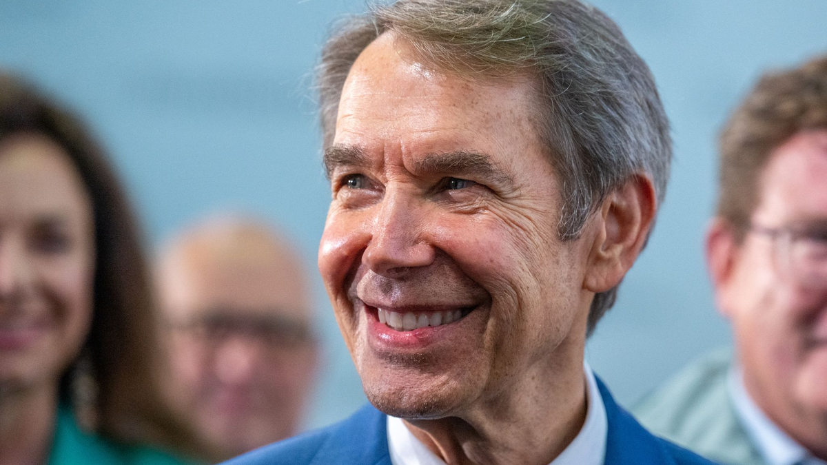 Kunstwerke von Jeff Koons gibt es jetzt auch auf dem Mond. - Foto: Armin Weigel/dpa