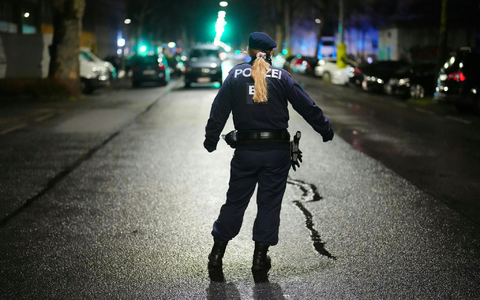 Drei Frauen sind in einem Bordell in Wien-Brigittenau tot aufgefunden worden. Ein Tatverdächtiger befindet sich in Polizeigewahrsam. - Foto: Georg Hochmuth/APA/dpa