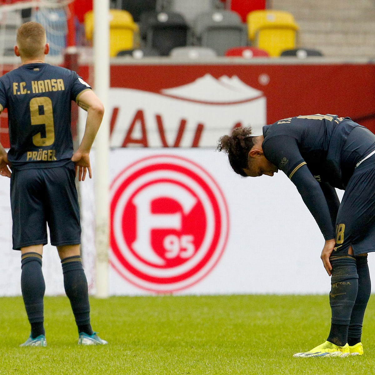 Für die Hansa ist Düsseldorf kein gutes Pflaster, nur eines von zehn Spielen gewannen die Rostocker im Rheinland. - Foto: Roland Weihrauch/dpa