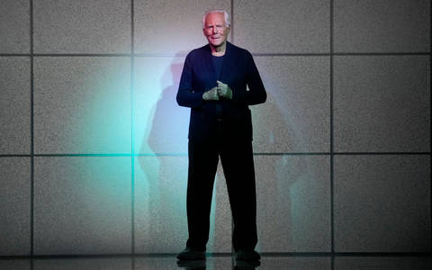 Giorgio Armani stattet Italiens Rekordmeister Juventus Turin nun mit Anzügen aus. (Archivbild) - Foto: Luca Bruno/AP/dpa Giorgio Armani stattet Italiens Rekordmeister Juventus Turin nun mit Anzügen aus. (Archivbild) - Foto: Luca Bruno/AP/dpa