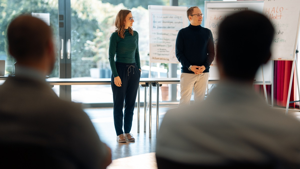 Neue Ziele umsetzen - Warum das auch für den Arbeitsschutz gilt und was Unternehmen in den ersten Monaten des Jahres ändern sollten - Foto: presseportal.de