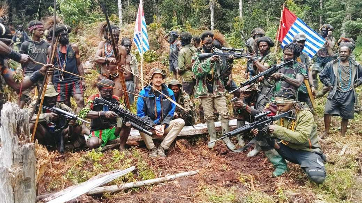 Philip Mehrtens wird in Papua von bewaffneten Rebellen festgehalten (Archivbild). - Foto: Uncredited/West Papua National Liberation Army/dpa