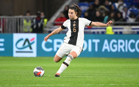 Schon lange eine zentrale Figur bei den DFB-Fußballerinnen: Lena Oberdorf. - Foto: Sebastian Christoph Gollnow/dpa