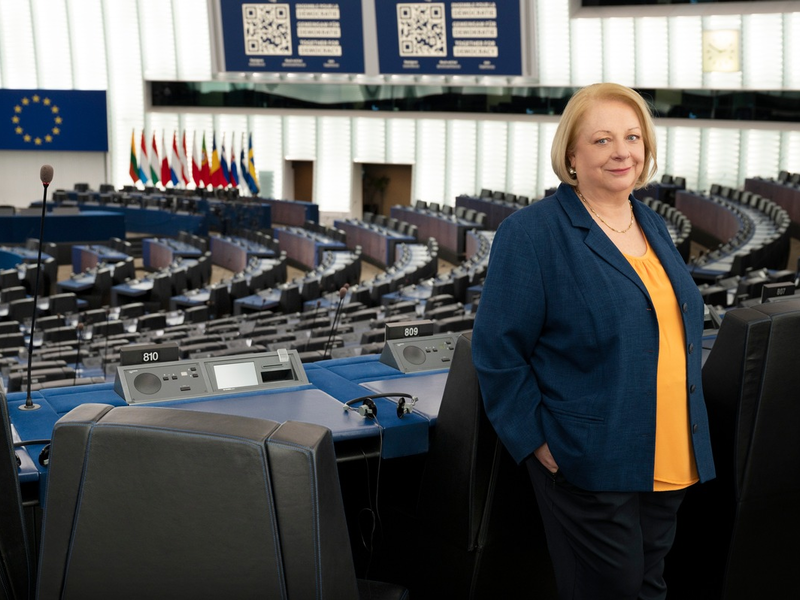 Drehstartmeldung: Kultserie „Parlament“ geht in die vierte Staffel - Foto: presseportal.de