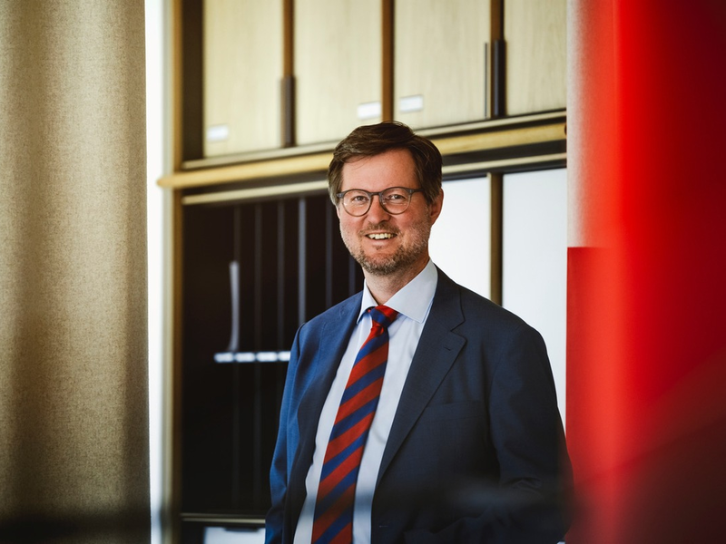 Zeitenwende fürs Lernen / Wie Bildung heute geht, warum sich der Mut zur Transformation lohnt und was man in Zeiten von KI wirklich noch lernen muss - beantwortet Bildungs-Experte Dr. Peter Rösner - Foto: presseportal.de