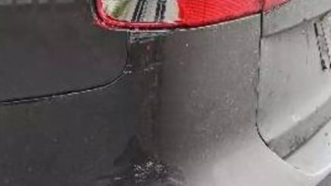 POL-NI: Unfallverursacher flüchtet nach Zusammenstoß - Bild: presseportal.de
