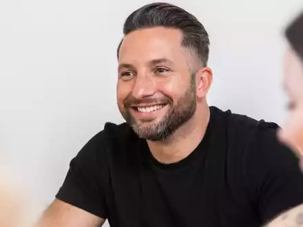 Weiße Wände waren gestern: Wie Alexander Baumer von Lamurista und der Baumer Marketing & Consulting GmbH Handwerksbetrieben hilft, sich von ihrer Konkurrenz abzuheben - Foto: presseportal.de