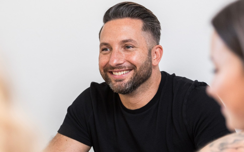 Weiße Wände waren gestern: Wie Alexander Baumer von Lamurista und der Baumer Marketing & Consulting GmbH Handwerksbetrieben hilft, sich von ihrer Konkurrenz abzuheben - Foto: presseportal.de