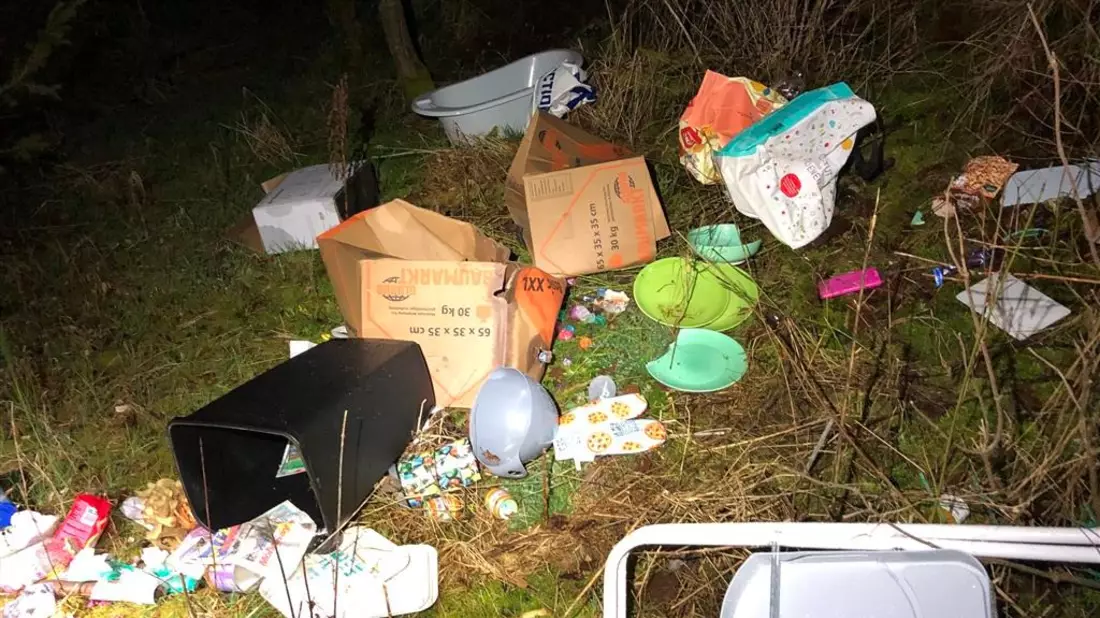 POL-PDWIL: Illegale Müllentsorgung - Bild: presseportal.de