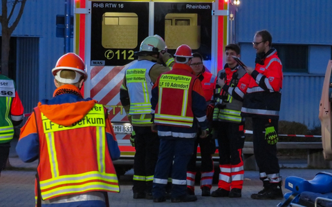FW Wachtberg: Gemeinschaftsübung unserer Jugendfeuerwehr mit der Malteserjugend Meckenheim - Foto: presseportal.de