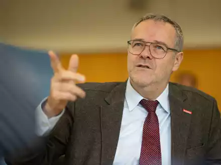 Handwerks-Präsident Jörg Dittrich warnt vor einer Polarisierung der Gesellschaft. - Foto: Robert Michael/dpa