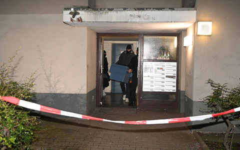 Die als Terroristin gesuchte Klette lebte in einer Berliner Wohnung nach LKA-Angaben unter falscher Identität. - Foto: Paul Zinken/dpa