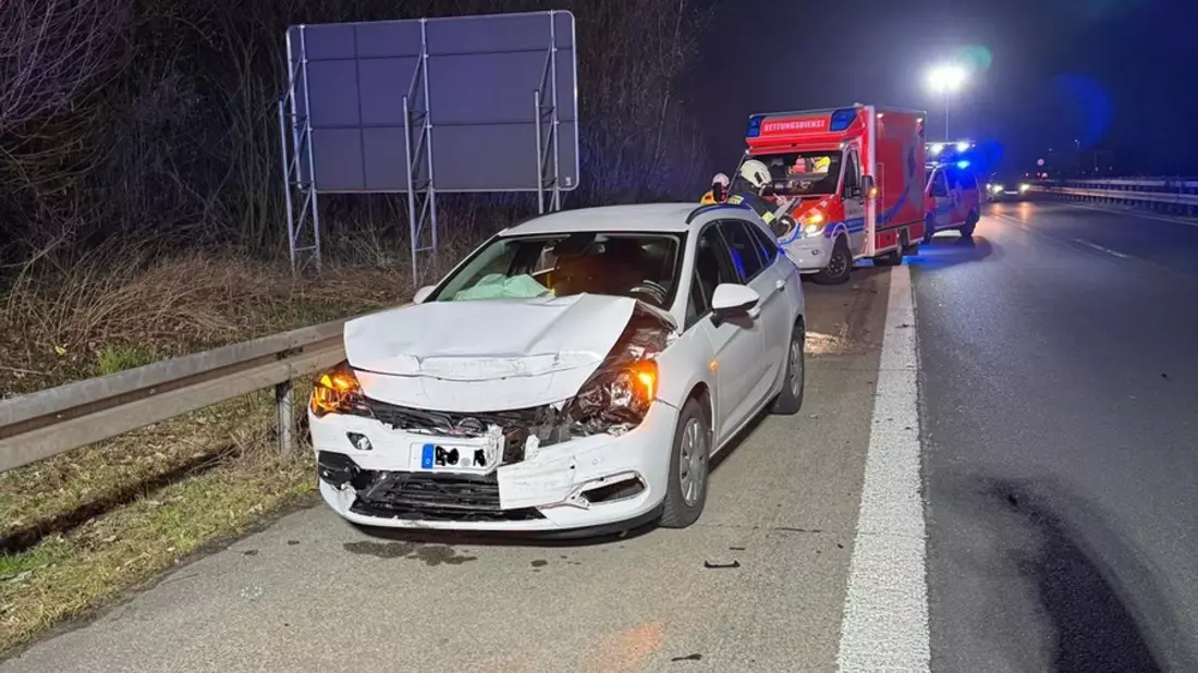 FW-EN: 2 PKW verunfallen auf Autobahn - Bild: presseportal.de
