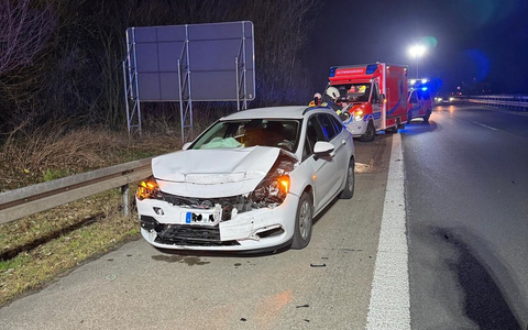 FW-EN: 2 PKW verunfallen auf Autobahn - Foto: presseportal.de
