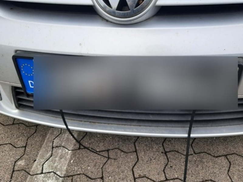 BPOL-FL: Süderlügum - Trotz Fahrverbot gefahren, Auto nicht versichert - Foto: presseportal.de