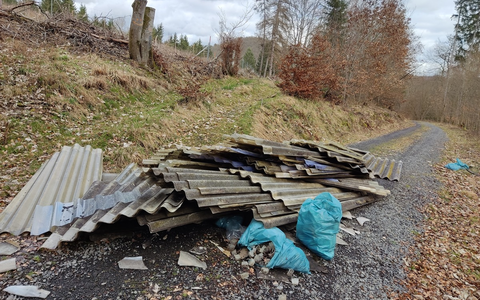 POL-LDK: + Müll bei Uckersdorf entsorgt + Nach Unfall in Klinik geflogen + Ein Auto ist kein Safe! + Berauscht in Brandoberndorf erwischt + - Foto: presseportal.de