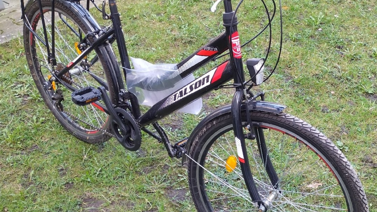 POL-LG: ++ Lüneburg - Fahrräder entwendet - Polizei sucht Eigentümer ++ Uelzen - Verkehrsunfall mit mehreren PKW - mehrere Verletzte ++ Boitze, OT Fladen - PKW entwendet und anschließend verunfallt ++ - Foto: presseportal.de